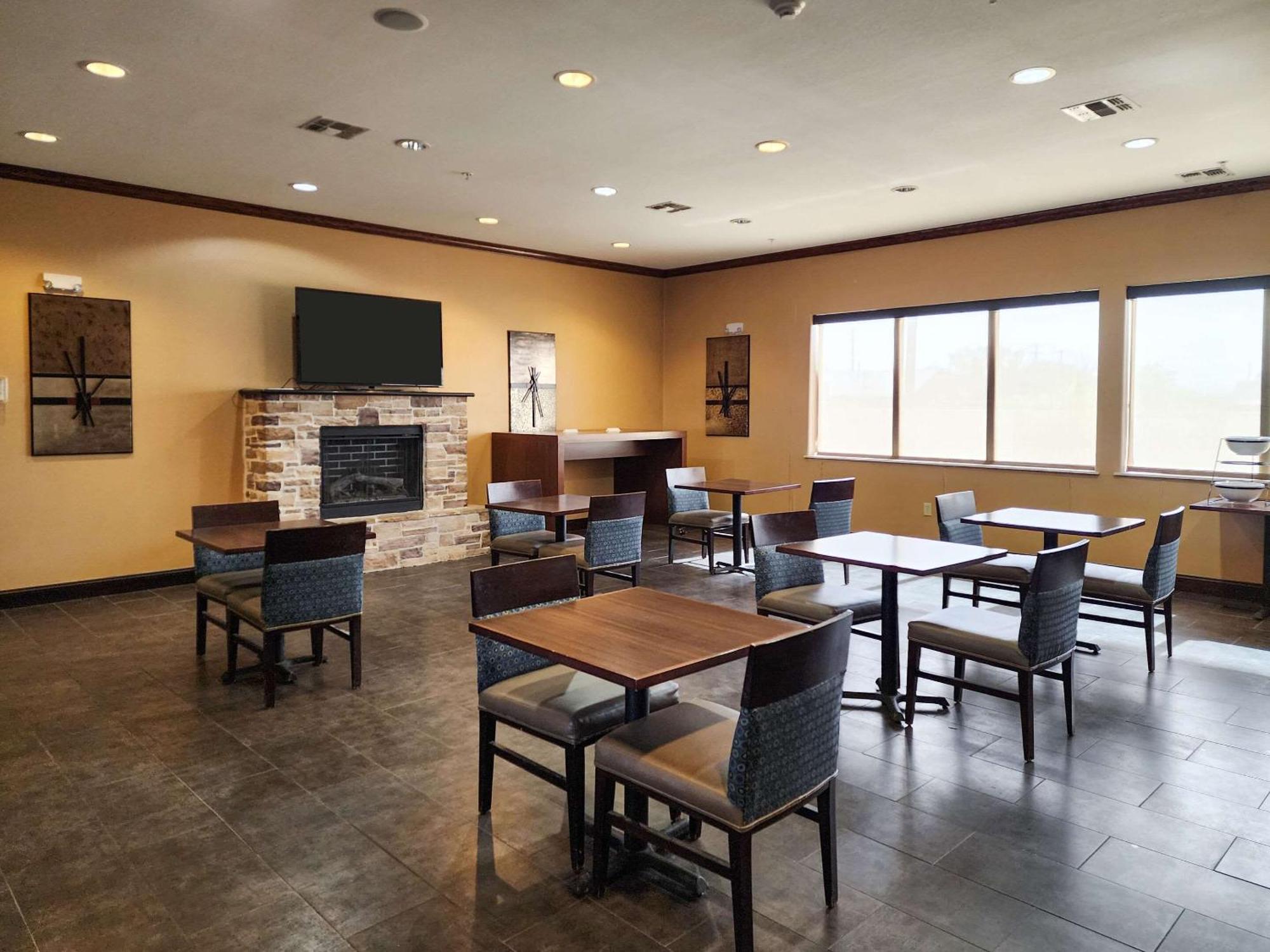 Comfort Inn & Suites Monahans I-20 Extérieur photo